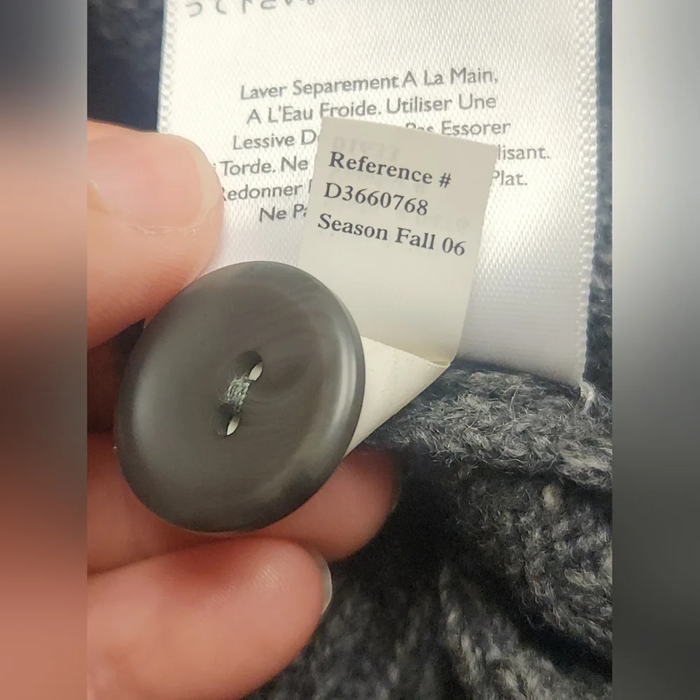 Title: Eddie Bauer Lambswool Cashmere Cardigan Suede Elbow Patch Dark Academia S - Picture 8 of 15